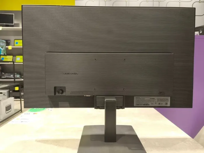 Монітор Samsung G3 S30GD (LS27D300GAIXCI) / 27" (1920x1080) IPS / VGA, HDMI / VESA 100x100 б/в - зображення 3