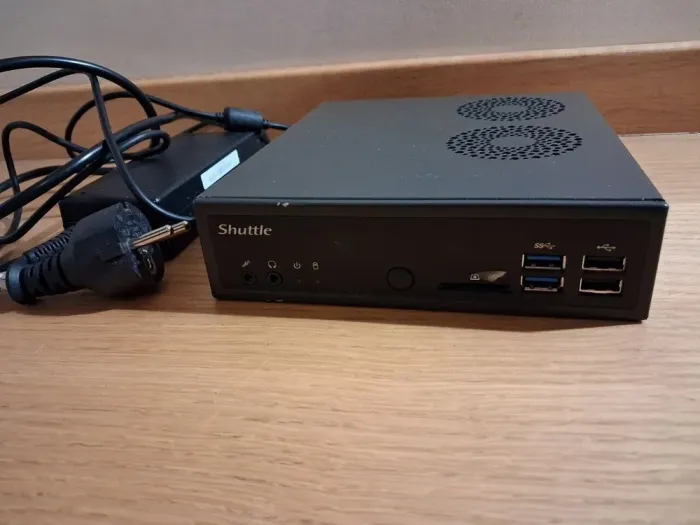 Неттоп Shuttle XPC slim DH310 USFF / Intel Core i3-8100 (4 ядра по 3.6 GHz) / 8 GB DDR4 / 256 GB SSD / Intel UHD Graphics 630 / HDMI / DisplayPort б/в - зображення 5