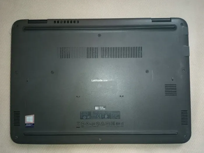 Ультрабук Dell latitude 3310 / 13.3" (1366x768) TN / Intel Core i3-8145U (2 (4) ядра по 2.1 - 3.9 GHz) / 8 GB DDR4 / 120 GB SSD / Intel UHD Graphics 620 / WebCam б/в - зображення 5