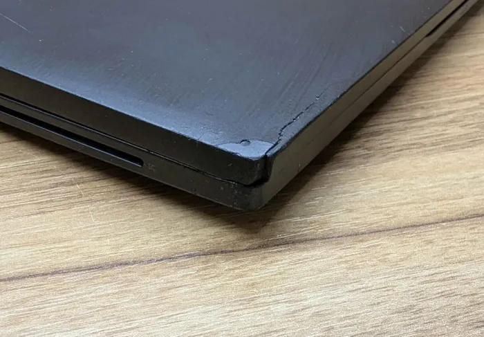 Ноутбук-трансформер Б-клас Dell Latitude 7390 / 13.3" (1920x1080) IPS Touch / Intel Core i7-8650U (4 (8) ядра по 1.9 - 4.2 GHz) / 16 GB DDR4 / 480 GB SSD / Intel UHD Graphics 620 / WebCam / TouchID / Windows 10 б/в - зображення 3