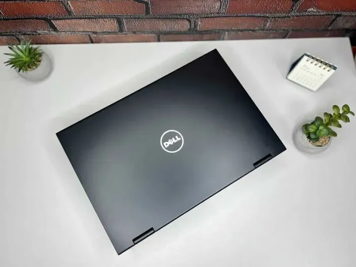 Ноутбук-трансформер Dell Latitude 3390 / 13.3" (1920x1080) IPS Touch / Intel Core i3-7020U (2 (4) ядра по 2.3 GHz) / 16 GB DDR4 / 256 GB SSD / Intel UHD Graphics 620 / WebCam / Win 10 Pro б/в - зображення 6