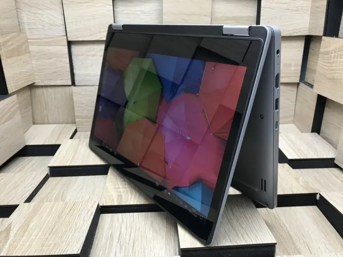 Ультрабук-трансформер Dell Latitude 3310 2-in-1 / 13.3" (1920x1080) IPS Touch / Intel Core i3-8145U (2 (4) ядра по 2.1 - 3.9 GHz) / 8 GB DDR4 / 240 GB SSD M.2 / Intel UHD Graphics / WebCam / Windows 10 б/в - зображення 2