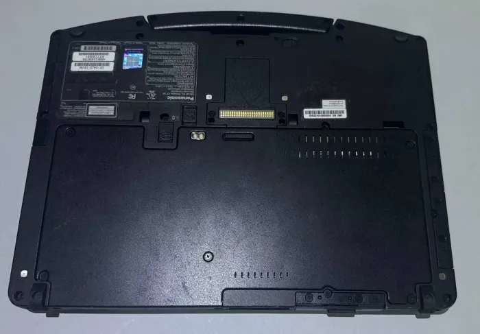 Захищений ноутбук-трансформер Б-клас Panasonic Toughbook CF-54 / 14" (1920x1080) TN / Intel Core i5-7300U (2 (4) ядра по 2.6 - 3.5 GHz) / 16 GB DDR3 / 256 GB SSD / Intel HD Graphics 620 / WebCam / Win 10 Pro б/в - зображення 4