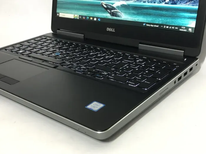 Мобільна робоча станція Б-клас Dell Precision 7520 / 15.6" (1920x1080) IPS / Intel Core i7-7700HQ (4 (8) ядра по 2.8 - 3.8 GHz) / 16 GB DDR4 / 512 GB SSD / nVidia Quadro M2200, 4 GB GDDR5, 128-bit / WebCam / Win 10 Pro б/в - зображення 9