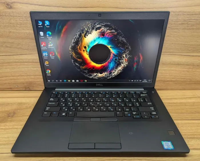 Ультрабук Dell Latitude 7490 / 14" (1920x1080) IPS Touch / Intel Core i7-8650U (4 (8) ядра по 1.9 - 4.2 GHz) / 16 GB DDR4 / 512 GB SSD / Intel UHD Graphics 620 / WebCam / TouchID / Windows 10 б/в - зображення 2