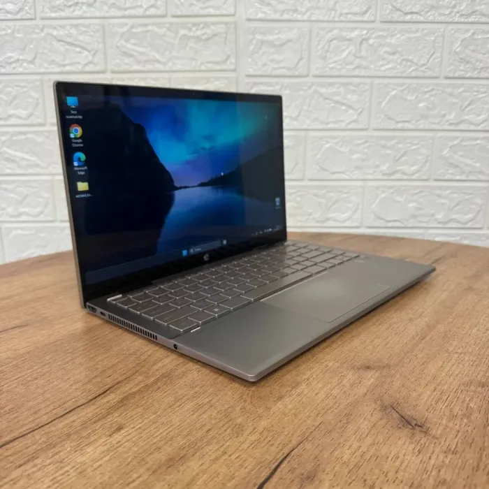 Ноутбук-трансформер Б-клас HP Pavilion x360 14m-dy1033dx Gold / 14" (1920x1080) IPS Touch / Intel Core i5-1155G7 (4 (8) ядра по 2.5 - 4.5 GHz) / 8 GB DDR4 / 512 GB SSD / Intel Iris Xe Graphics / WebCam б/в - зображення 4