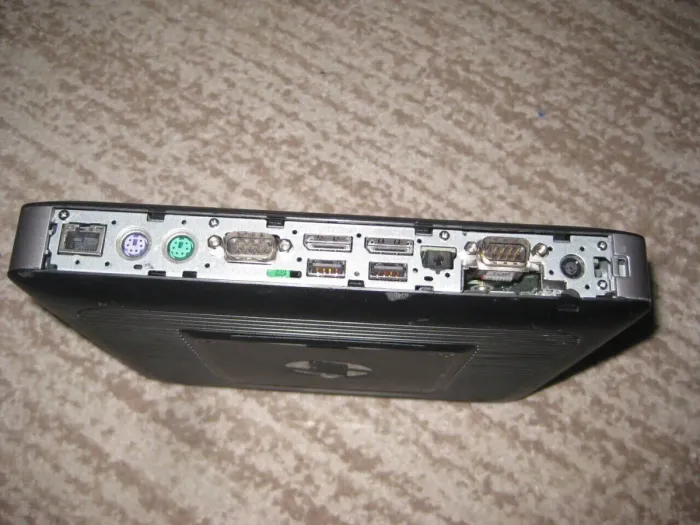 Неттоп Б-клас HP t630 Thin Client USFF / AMD G-Series GX-420GI (4 ядра по 2.0 - 2.2 GHz) / 4 GB DDR4 / 32 GB SSD / AMD Radeon R7E / Win 10 б/в - зображення 3