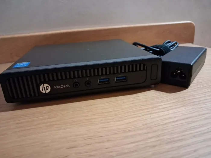 Неттоп Б-клас HP ProDesk 400 G1 TPC-F064-DM USFF / Intel Core i5-4590T (4 ядра по 2.0 - 3.0 GHz) / 8 GB DDR3 / 256 GB SSD / Intel HD Graphics 4600 / DisplayPort б/в - зображення 2