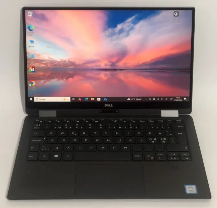 Ультрабук-трансформер Б-клас Dell XPS 13 9365 / 13.3" (1920x1080) IPS Touch / Intel Core i7-7Y75 (2 (4) ядра по 1.3 - 3.6 GHz) / 8 GB DDR3 / 256 GB SSD / Intel HD Graphics 615 / WebCam / Win 10 Pro б/в - зображення 2