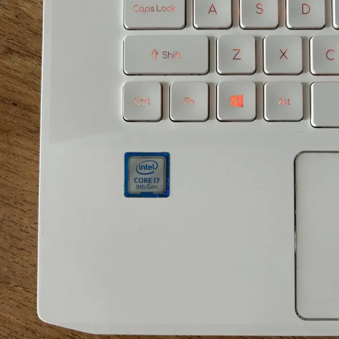 Ігровий ноутбук Acer ConceptD CN715-71 / 15.6" (3840x2160) IPS / Intel Core i7-9750H (6 (12) ядер по 2.6 - 4.5 GHz) / 16 GB DDR4 / 1000 GB SSD / nVidia GeForce RTX 2060, 6 GB GDDR6, 192-bit / WebCam б/в - зображення 8