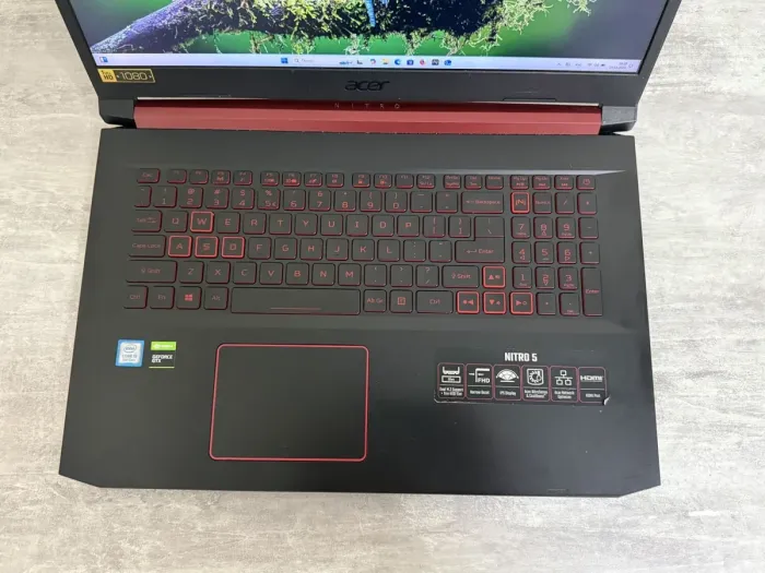 Ігровий ноутбук Б-класу Acer Nitro AN517-51-56YW / 17.3" (1920x1080) IPS / Intel Core i5-9300H (4 (8) ядра по 2,4 - 4,1 ГГц) / 32 ГБ DDR4 / 512 ГБ SSD / nVidia GeForce GTX 1650, 4 ГБ GDDR5, 128-біт / WebCam / Win 11 Home б/в - зображення 9