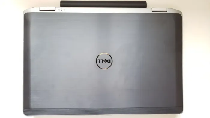 Ноутбук Dell Latitude E6530 / 15.6" (1920x1080) TN / Intel Core i7-3540M (2 (4) ядра по 3.0 - 3.7 GHz) / 8 GB DDR3 / 256 GB SSD / nVidia NVS 5200M, 1 GB DDR3, 64-bit / WebCam б/в - зображення 7