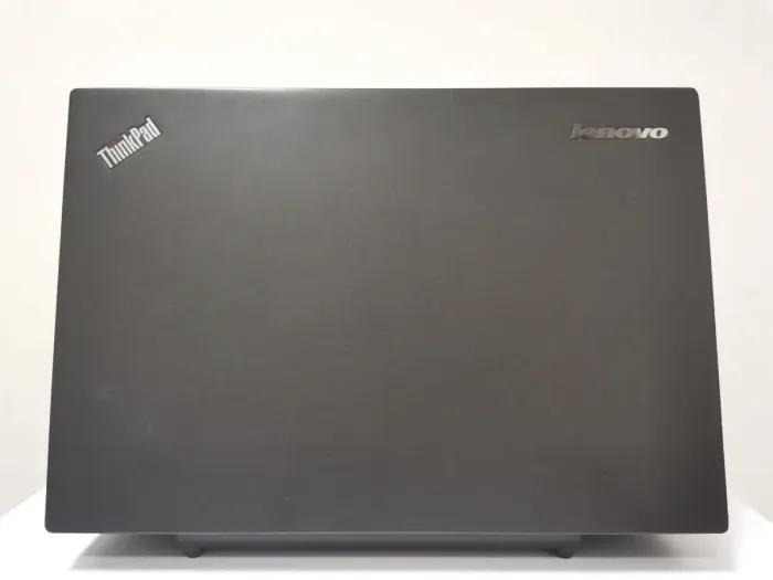 Ноутбук Б-клас Lenovo ThinkPad T450s / 14" (1600x900) TN / Intel Core i7-5600U (2 (4) ядра по 2.6 - 3.2 GHz) / 12 GB DDR3 / 250 GB SSD / Intel HD Graphics 5500 / WebCam / VGA / Windows 10 Pro / Дві АКБ (одна посилена) б/в - зображення 5