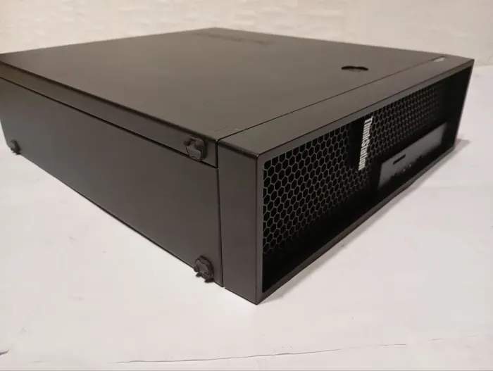 ПК Lenovo ThinkStation P310 SFF / Intel Core i5-6500 (4 ядра по 3.2 - 3.6 GHz) / 8 GB DDR4 / 256 GB SSD / Intel HD Graphics 530 + USB-флешка 64 GB б/в - зображення 3