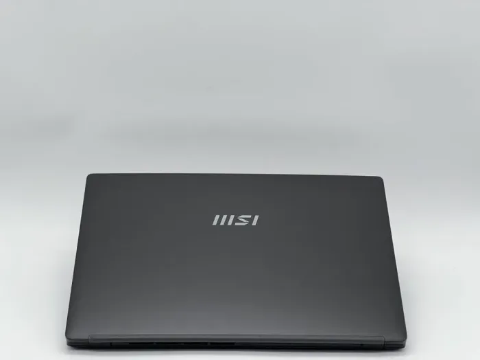 Ультрабук MSI Modern 14 C12M-032US / 14" (1920x1080) IPS / Intel Core i5-1235U (10 (12) ядер по 3.3 - 4.4 GHz) / 8 GB DDR4 / 480 GB SSD / Intel Iris Xe Graphics / WebCam б/в - зображення 5