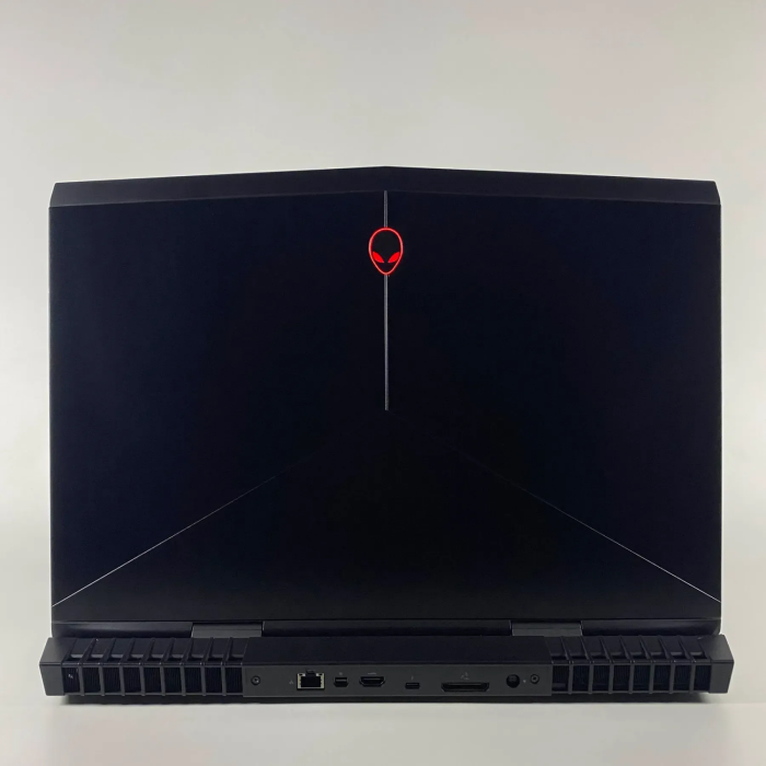 Ігровий ноутбук Б-класу Dell Alienware 17 R5 / 17,3" (1920x1080) IPS / Intel Core i7-8750H (6 (12) ядра по 2.2 - 4.1 GHz) / 16 GB DDR4 / 256 GB SSD + 1000 GB HDD / nVidia GeForce GTX 1080, 8 GB GDDR5X, 256-bit / WebCam / HDMI б/в - изображение 9