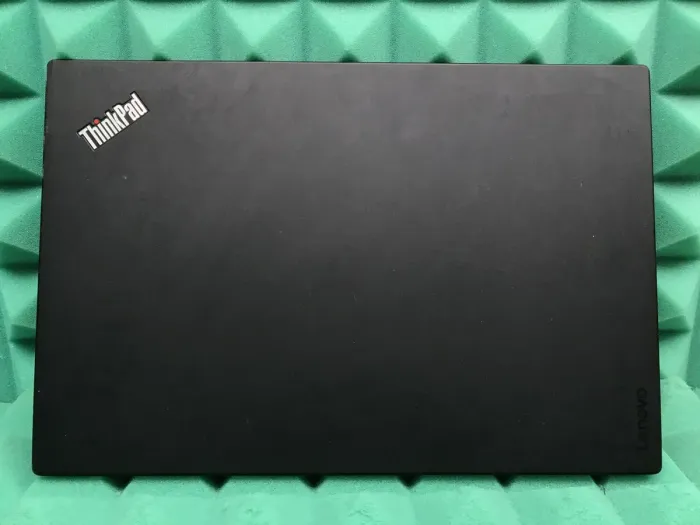 Ультрабук Б-клас Lenovo ThinkPad X1 Carbon (5th Gen) / 14" (1920x1080) IPS / Intel Core i5-7200U (2 (4) ядра по 2.5 - 3.1 GHz) / 8 GB DDR3 / 256 GB SSD M.2 / Intel HD Graphics 620 / Fingerprint / HDMI б/в - зображення 8