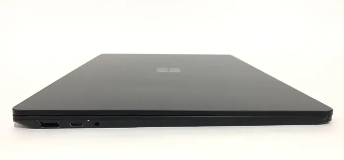 Ультрабук Б-клас Microsoft Surface Laptop 3 1868 / 13.5" (2256x1504) IPS Touch / Intel Core i5-1035G7 (4 (8) ядра по 1.2 - 3.7 GHz) / 8 GB DDR4 / 256 GB SSD NVMe / Intel Iris Plus Graphics / WebCam / Win 10 Pro б/в - зображення 4