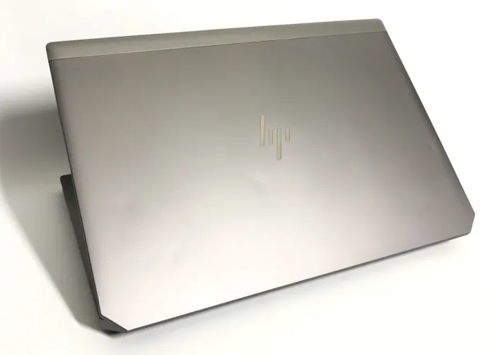 Мобільна робоча станція Б-класу HP ZBook 15 G6 / 15,6" (1920x1080) IPS / Intel Core i7-9850H (6 (12) ядер по 2,6 - 4,6 ГГц) / 32 ГБ DDR4 / 512 ГБ SSD NVMe / nVidia Quadro T2000, 4 ГБ DDR5, 128-біт / WebCam / Win 11 Pro б/в - зображення 8