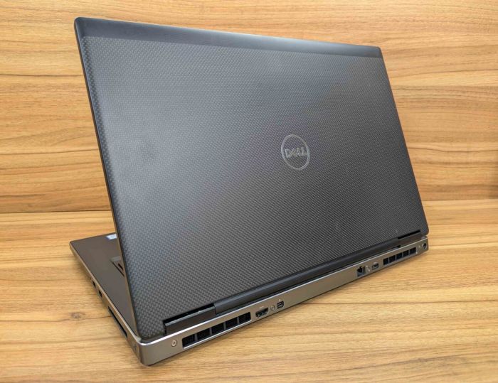 Мобільна робоча станція Dell Precision 7730 / 17.3" (1920x1080) IPS / Intel Xeon E-2176M (6 (12) ядер по 2.7 - 4.4 GHz) / 32 GB DDR4 / 480 GB SSD / nVidia Quadro P3200, 6 GB GDDR5, 192-bit / WebCam / Windows 10 б/в - зображення 7