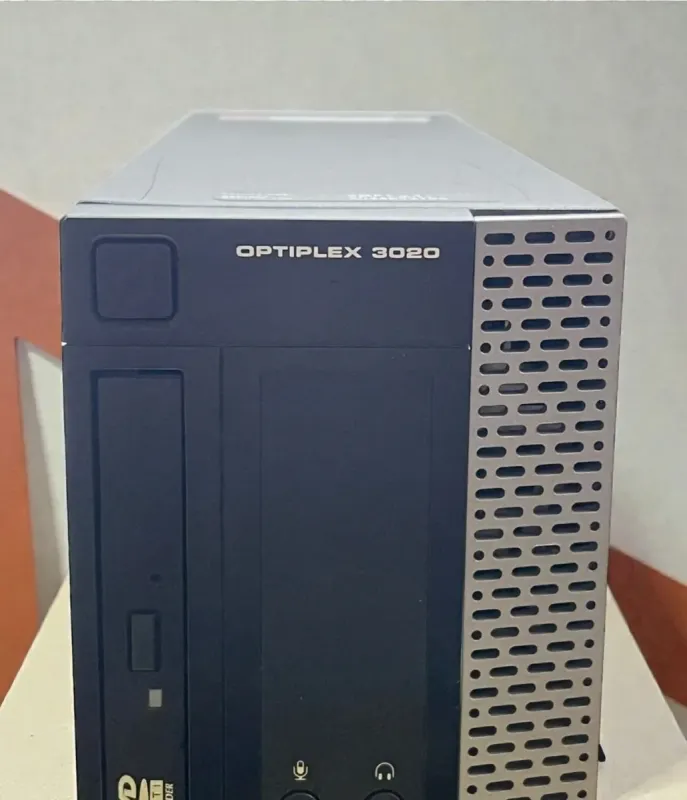 Комп'ютер Dell OptiPlex 3020 Tower / Intel Core i3-4160 (2 (4) ядра по 3,6 ГГц) / 8 ГБ DDR3 / 500 ГБ HDD / Intel HD Graphics 4400 б/в - зображення 6