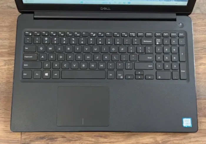 Ноутбук Dell Latitude 3500 / 15.6" (1366x768) TN / Intel Core i5-8265U (4 (8) ядра по 1.6 - 3.9 GHz) / 8 GB DDR4 / 128 GB SSD / Intel UHD Graphics 620 / WebCam / Win 11 б/в - зображення 3