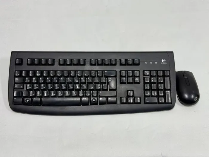 Комп'ютер Fujitsu Esprimo E700 / E710 / E910 SFF / Intel Core i5-3470 (4 ядра по 3.2 - 3.6 GHz) / 8 GB DDR3 / 120GB SSD + 500 GB HDD / Intel HD Graphics 2500 б/в - зображення 8