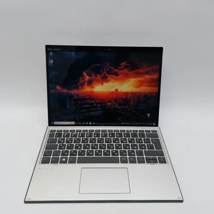 Ноутбук-трансформер HP Elite X2 G4 / 13.3" (3000x2000) IPS Touch / Intel Core i5-8265U (4 (8) ядра по 1.6 - 3.9 GHz) / 8 GB DDR4 / 256 GB SSD / Intel UHD Graphics 620 / WebCam б/в - зображення 2
