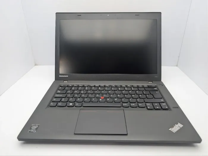 Ноутбук Lenovo ThinkPad T440 / 14" (1600x900) TN / Intel Core i5-4300U (2 (4) ядра по 1.9 - 2.9 GHz) / 8 GB DDR3 / 120 GB SSD / Intel HD Graphics 4400 / WebCam б/в - зображення 3