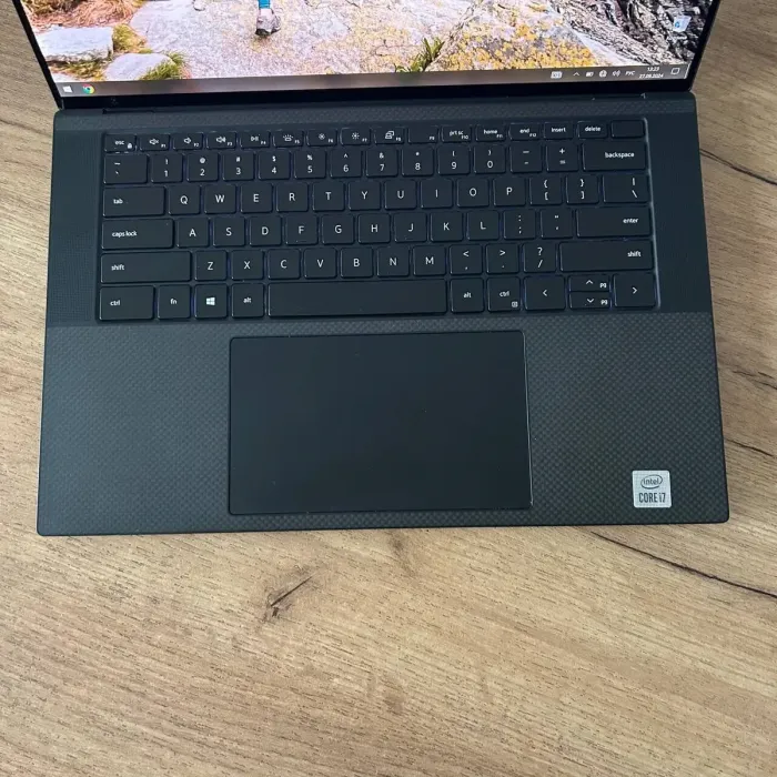 Мобільна робоча станція Б-клас Dell Precision 5550 / 15.6" (3840x2400) IPS Touch / Intel Core i7-10850H (6 (12) ядер по 2.7 - 5.1 GHz) / 16 GB DDR4 / 512 GB SSD / nVidia Quadro T1000, 4 GB GDDR5, 128-bit / WebCam б/в - зображення 7