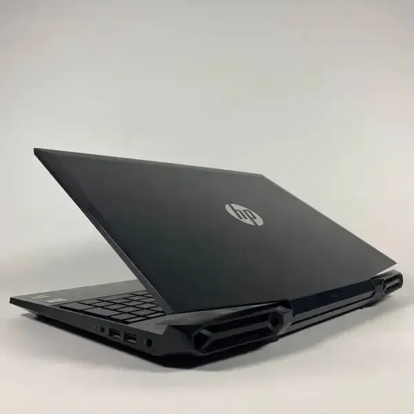 Ігровий ноутбук Б-клас HP Pavilion Gaming 15-dk0024u / 15.6" (1920x1080) IPS / Intel Core i7-8750H (6 (12) ядер по 2.2 - 4.1 GHz) / 16 GB DDR4 / 128 GB SSD + 500 GB HDD / nVidia GeForce GTX 1050, 3 GB GDDR5, 96-bit / WebCam / HDMI б/в - зображення 6