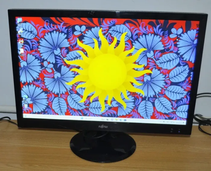 Монітор Б-клас Fujitsu L line SL22W-1/22" (1680x1050) TN/VGA, DVI + Кабелі (VGA або DVI на вибір) та блок живлення б/в - зображення 2