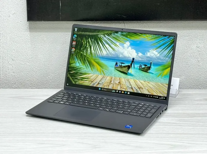 Ультрабук Dell Vostro 15 3510 / 15.6" (1920x1080) IPS / Intel Core i5-1135G7 (4 (8) ядра по 2.4 - 4.2 GHz) / 16 GB DDR4 / 512 GB SSD / Intel Iris Xe Graphics / WebCam / Win 11 Pro б/в - зображення 4
