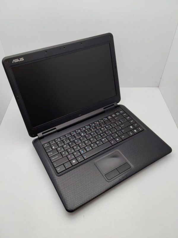 Ноутбук Asus P81 / 14" (1366x768) TN / Intel Core 2 Duo T6400 (2 ядра по 2.0 GHz) / 4 GB DDR2 / 250 GB HDD / Intel Graphics / WebCam б/в - зображення 3