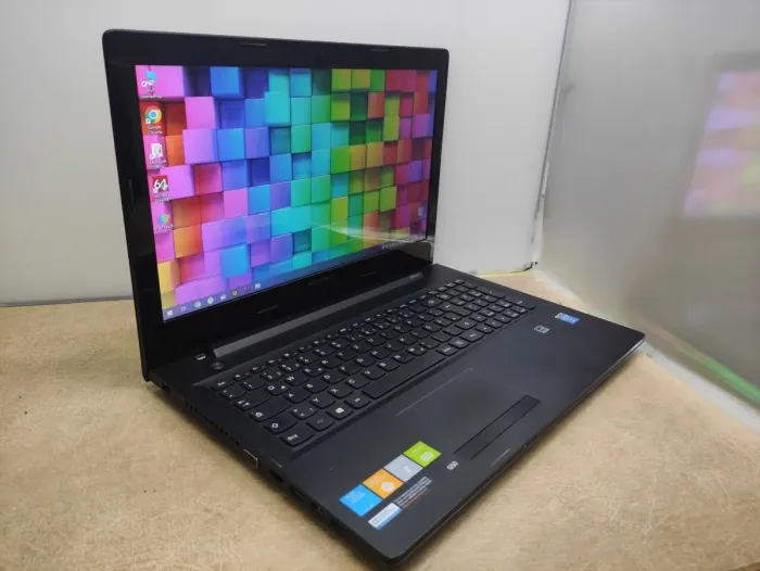 Ноутбук Б-клас Lenovo G50-70 / 15.6" (1366x768) TN / Intel Core i7-4510U (2 (4) ядра по 2.0 - 3.1 GHz) / 16 GB DDR3 / 120 GB SSD / Intel HD Graphics 4400 / WebCam б/в - зображення 9