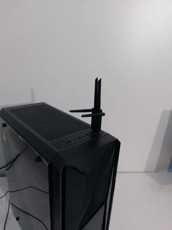 Ігровий ПК 1stPlayer F4 FireRose Tower / Intel Core i5-7400 (4 ядра по 3.0 - 3.5 GHz) / 16 GB DDR4 / 256 GB SSD + 500 GB HDD / AMD Radeon RX 580, 8 GB GDDR5, 256-bit / 600W б/в - зображення 4