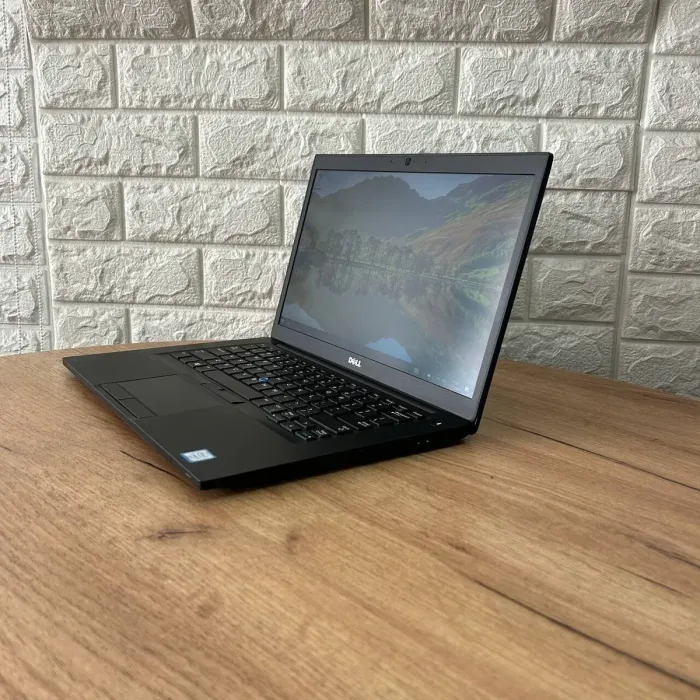 Ультрабук Dell Latitude 7480 / 14" (1920x1080) IPS / Intel Core i7-6600U (2 (4) ядра по 2.6 - 3.4 GHz) / 8 GB DDR4 / 256 GB SSD M.2 / Intel HD Graphics 520 / WebCam б/в - зображення 5