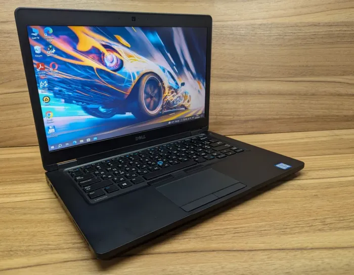 Ультрабук Dell Latitude 5480 / 14" (1366x768) TN / Intel Core i5-6300U (2 (4) ядра по 2.4 - 3.0 GHz) / 8 GB DDR4 / 256 GB SSD / Intel HD Graphics 520 / WebCam / HDMI / Windows 10 б/в - зображення 4