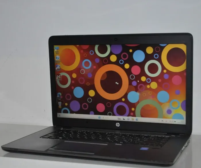 Ноутбук Б-клас HP EliteBook 850 G2 / 15.6" (1366x768) TN / Intel Core i5-5200U (2 (4) ядра по 2.2 - 2.7 GHz) / 8 GB DDR3 / 120 GB SSD / Intel HD Graphics 5500 / WebCam / Windows 11 Pro б/в - зображення 2