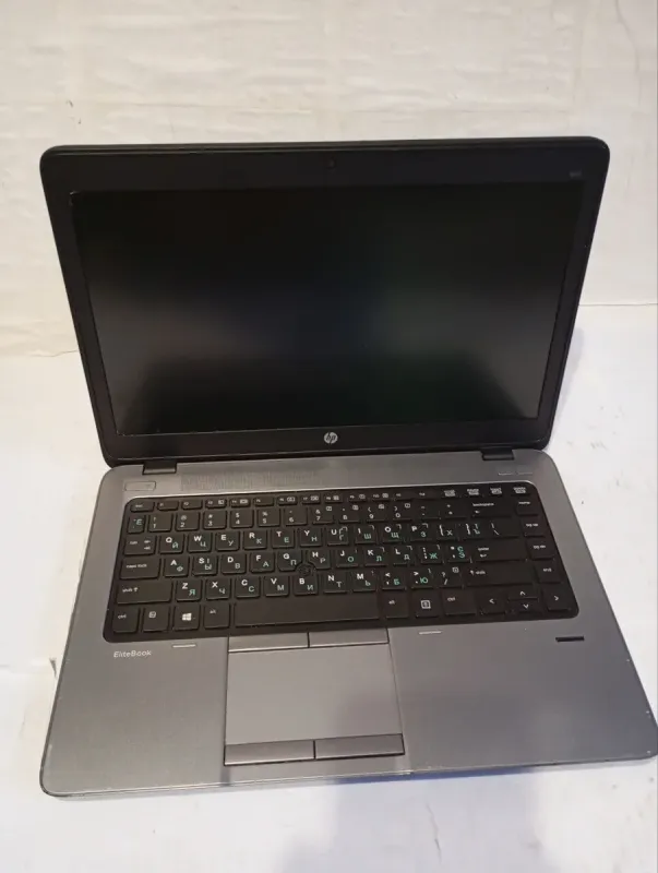 Ультрабук Б-клас HP EliteBook 840 G1 / 14" (1366x768) TN / Intel Core i5-4300U (2 (4) ядра по 1.9 - 2.9 GHz) / 8 GB DDR3 / 500 GB SSD / Intel HD Graphics 4400 / WebCam / АКБ не тримає б/в - зображення 3
