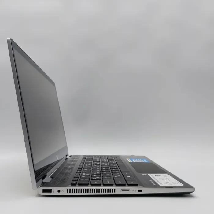 Ноутбук-трансформер HP Pavilion X360 / 14" (1366x768) TN Touch / Intel Core i3-8130U (2 (4) ядра по 2.2 - 3.4 GHz) / 8 GB DDR4 / 256 GB SSD / Intel UHD Graphics 620 / WebCam б/в - зображення 4