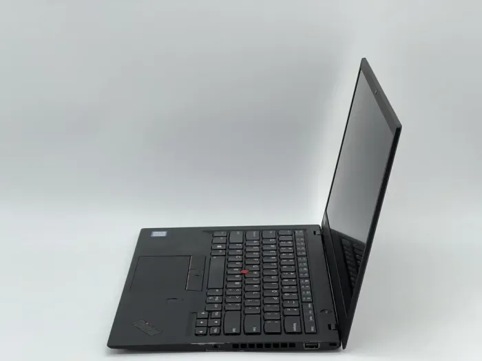 Ультрабук Lenovo ThinkPad X1 Carbon G6 / 14" (1920x1080) IPS / Intel Core i5-8350U (4 (8) ядра по 1.7 - 3.6 GHz) / 8 GB DDR3 / 240 GB SSD / Intel UHD Graphics 620 / WebCam б/в - зображення 4