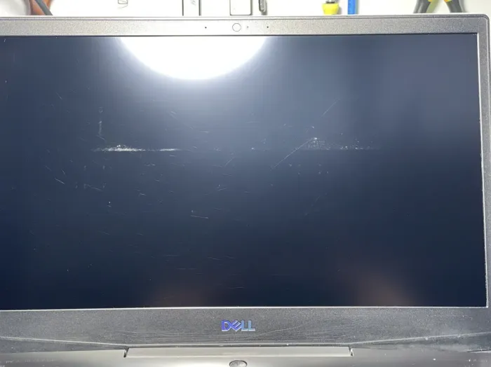 Ігровий ноутбук Б-класу Dell G5 5505 / 15,6" (1920x1080) IPS / AMD Ryzen 7 4800H (8 (16) ядер по 2.9 - 4.2 GHz) / 16 GB DDR4 / 960 GB SSD / AMD Radeon RX 5600M, 6 GB GDDR6, 192-bit / WebCam б/в - зображення 7