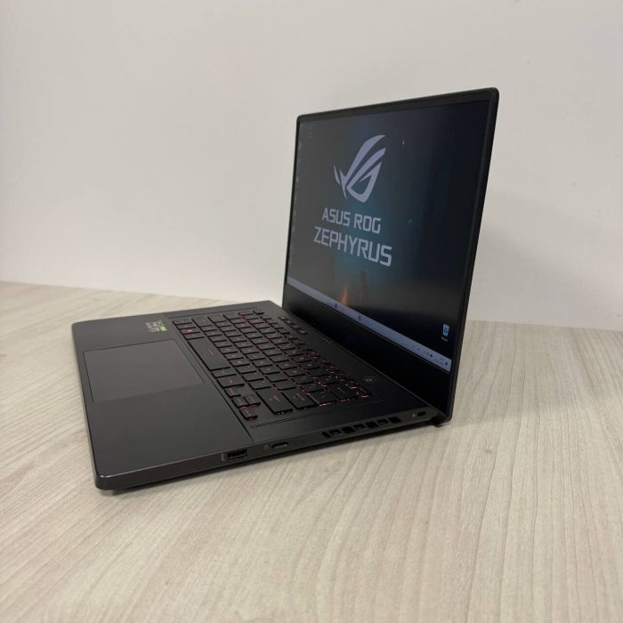 Ігровий ноутбук Б-класу Asus ROG Zephyrus G15 GA503QR / 15,6" (2560x1440) IPS / AMD Ryzen 9 5900HS (8 (16) ядер по 3.0 - 4.6 GHz) / 16 GB DDR4 / 1000 GB SSD NVMe / nVidia GeForce RTX 3070, 8 GB GDDR6, 256-bit б/в - зображення 5