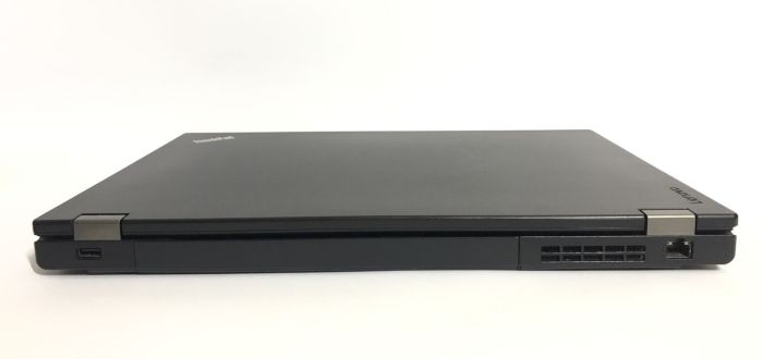 Ноутбук Lenovo ThinkPad L560 / 15.6" (1920x1080) IPS / Intel Core i5-6200U (2 (4) ядра по 2.3 - 2.8 GHz) / 8 GB DDR3 / 256 GB SSD / Intel HD Graphics 520 / WebCam / DVD-ROM / Win 10 Pro б/в - зображення 3