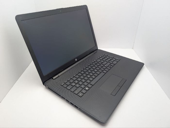 Ноутбук HP 17-bs075ng / 17.3" (1600x900) TN / Intel Celeron N3060 (2 ядра по 1.6 - 2.48 GHz) / 8 GB DDR3 / 1000 GB HDD / Intel HD Graphics / WebCam / DVD-ROM б/в - зображення 6