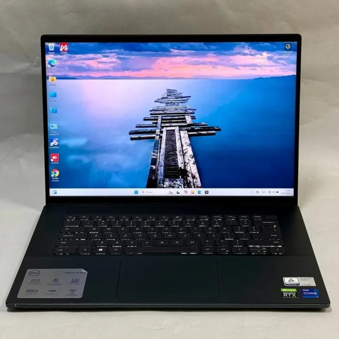 Ігровий ноутбук Б-клас Dell Inspiron 16 Plus 7620 / 16" (3072x1920) IPS / Intel Core i7-12700H (14 (20) ядер по 3.5 - 4.7 GHz) / 16 GB DDR5 / 512 GB SSD M.2 / nVidia GeForce RTX 3050, 4 GB GDDR6, 128-bit / WebCam б/в - зображення 2