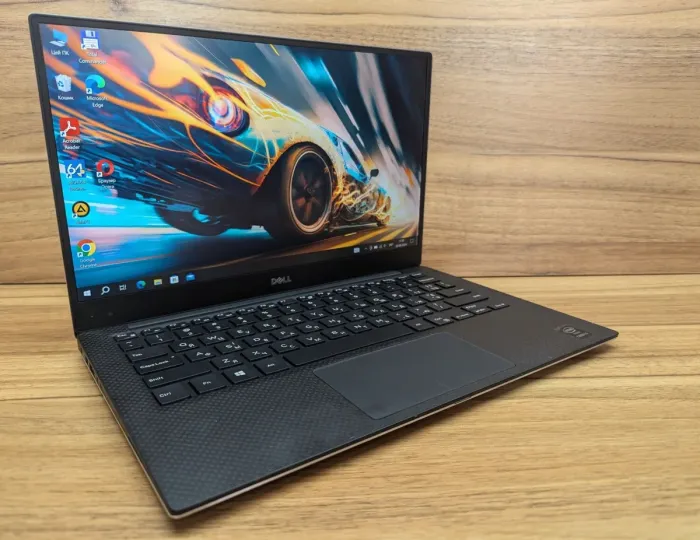 Ультрабук Dell XPS 13 9343 / 13.3" (1920x1080) IPS / Intel Core i5-5200U (2 (4) ядра по 2.2 - 2.7 GHz) / 8 GB DDR3 / 240 GB SSD / Intel HD Graphics 5500 / WebCam / Windows 10 б/в - зображення 4