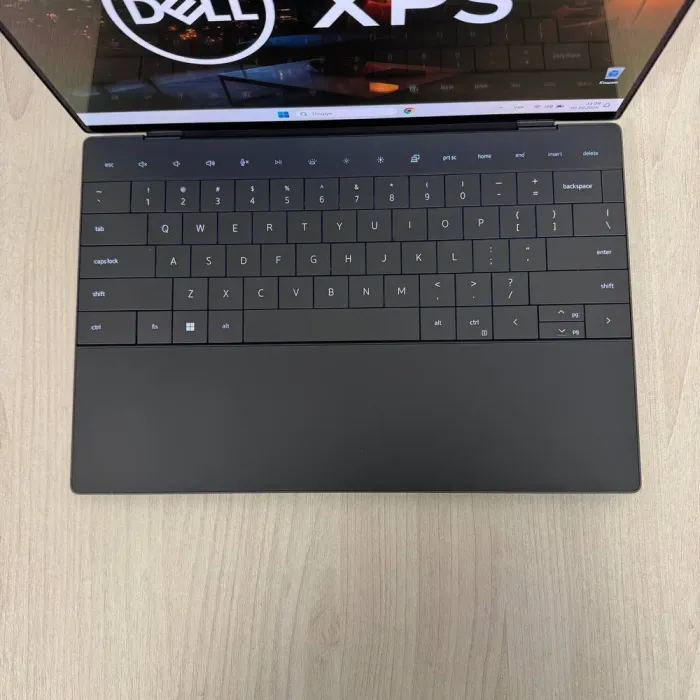 Ультрабук Dell XPS 13 Plus 9320 / 13.4" (3456x2160) OLED Touch / Intel Core i5-1240P (12 (16) ядер по 1.7 - 4.4 GHz) / 16 GB DDR5 / 512 GB SSD NVMe / Intel Iris Xe Graphics / WebCam б/в - зображення 7