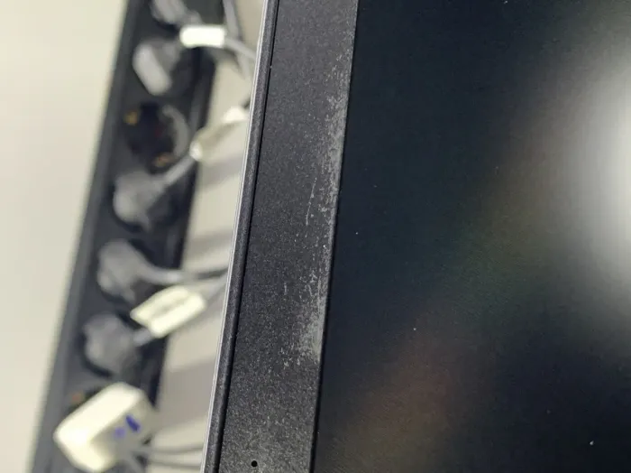 Ультрабук Б-клас Lenovo ThinkPad X390 / 13.3" (1920x1080) IPS Touch / Intel Core i5-8365U (4 (8) ядра по 1.6 - 4.1 GHz) / 16 GB DDR4 / 240 GB SSD / Intel UHD Graphics / WebCam б/в - зображення 8